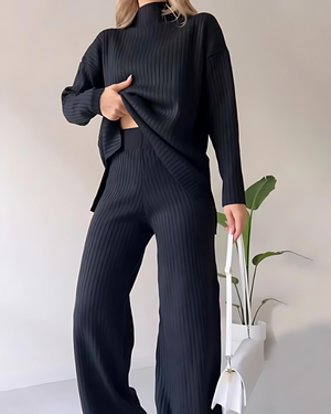 Elena – Completo Donna a Coste Elegante e Versatile (due pezzi)