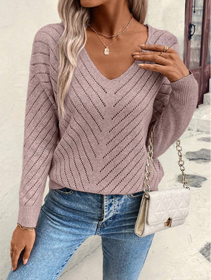 Blusa Donna Elegante Sofia – Maglia Leggera a V con Motivo Traforato