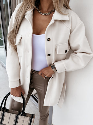 Cappotto Trench Invernale Elegante con Tasche e Cintura – Giulia
