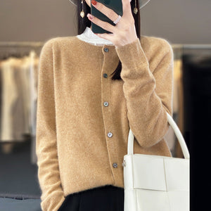 Cardigan Donna Elegante in Lana – Morbido e Termico con Linea Essenziale