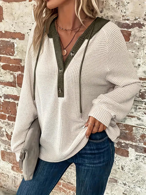 Pullover Donna con Cappuccio a Bottoni in Tessuto Waffle – Elena