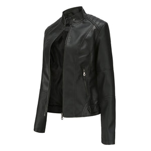 Giacca in Pelle da Donna – Eleganza Decisa e Fascino Intramontabile – Valentina