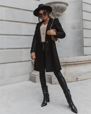 Cappotto Elegante con Collo Revers e Chiusura a Bottone - Giulia