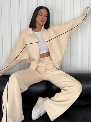 Completo Donna Sportivo con Felpa con Zip e Pantaloni a Gamba Larga – Comfort e Stile Athleisure – Chiara