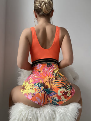 Costume Intero a Shorts con Stampa Tropicale