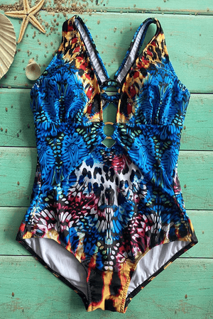 Giungla Chic – Costume Intero con Stampa Animalier e Dettaglio Dorato