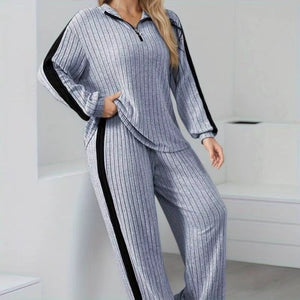 Completo Donna a Coste con Maglia Mezza Zip e Pantaloni a Gamba Larga – Righe Laterali e Comfort – Sabrina