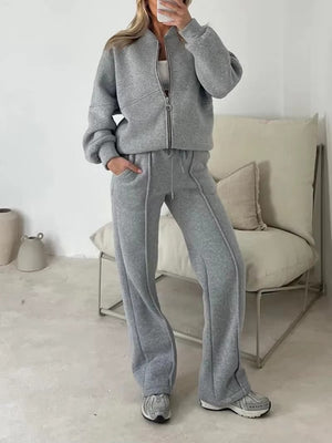 Completo Donna con Giacca Oversize con Zip e Pantaloni a Gamba Larga – Eleganza Casual e Comfort – Bianca