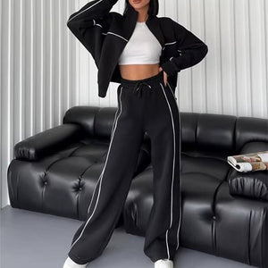 Completo Donna Sportivo con Felpa con Zip e Pantaloni a Gamba Larga – Comfort e Stile Athleisure – Chiara