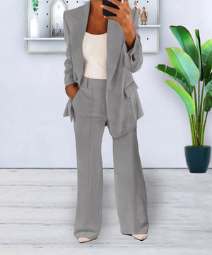 Completo Donna Elegante Bianca – Blazer e Pantaloni con Eleganza e Comfort