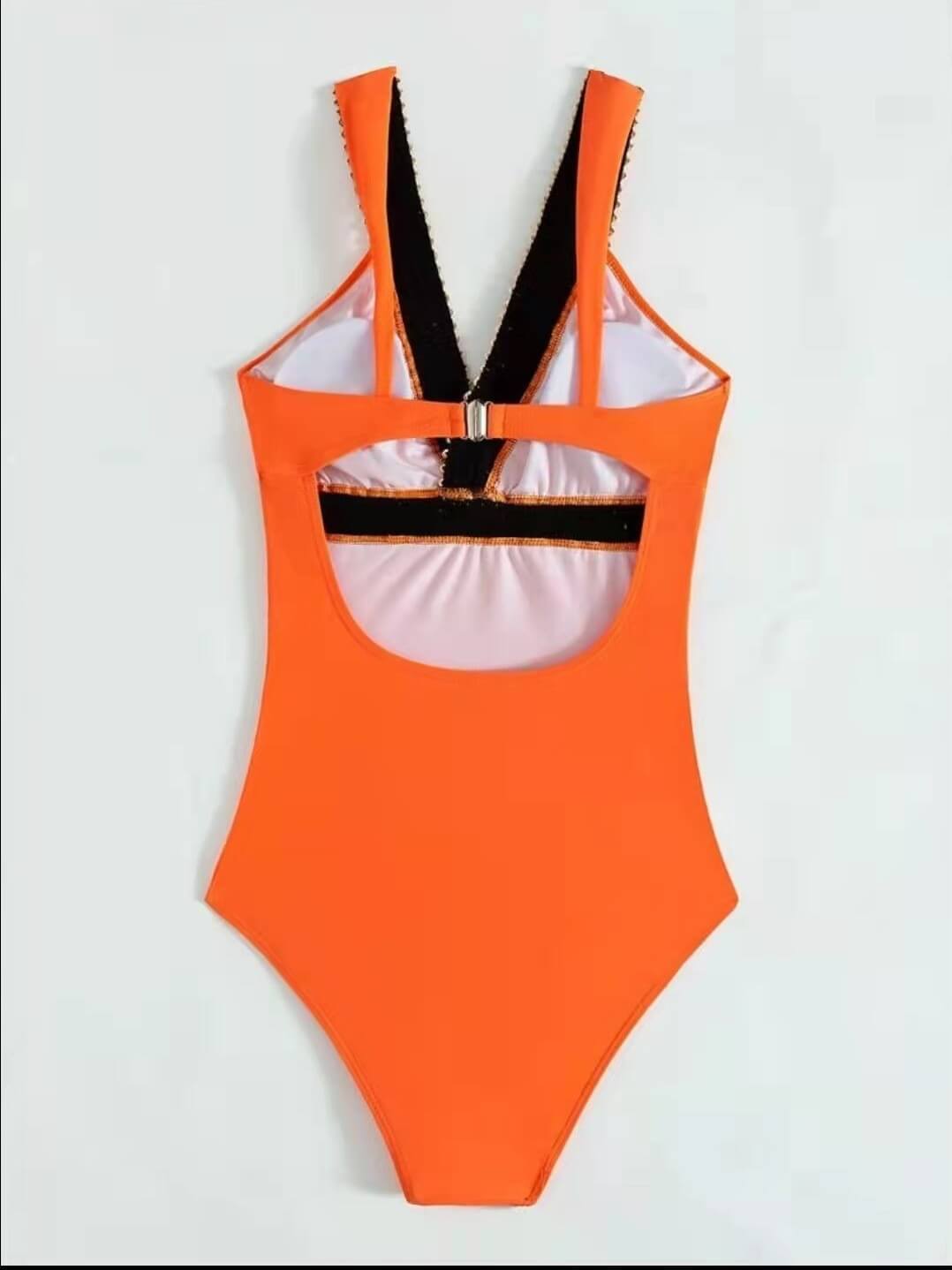 Costume Scollo a V con Dettaglio Dorato