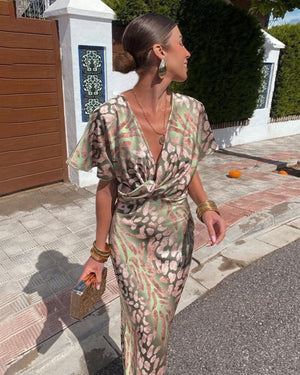 Bruna | Vestito Lungo Satinato Twisted con Scollo a V Drappeggiato