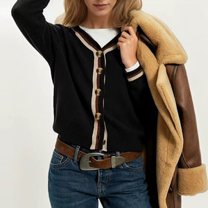 Cardigan Donna Morbido con Bottoni – Eleganza Versatile dal Giorno alla Sera – Alessia