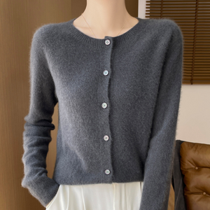 Cardigan Donna Elegante in Lana Merino – Morbido, Caldo e Raffinato come il Cashmere