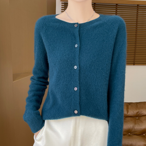 Cardigan Donna Elegante in Lana Merino – Morbido, Caldo e Raffinato come il Cashmere