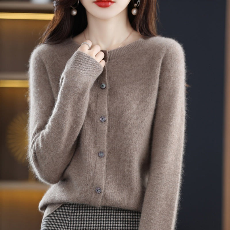 Cardigan Donna in Lana Merino Elegante Sofia – Morbido, Caldo e Leggero