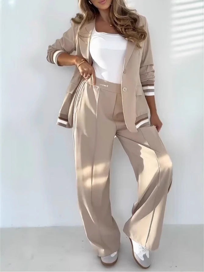 Completo Blazer e Pantaloni Wide Leg Casual Chic con Dettagli a Righe, Stile Elegante e Versatile, Tessuto Morbido, Vestibilità Confortevole, Perfetto per Ogni Occasione Leela Moda