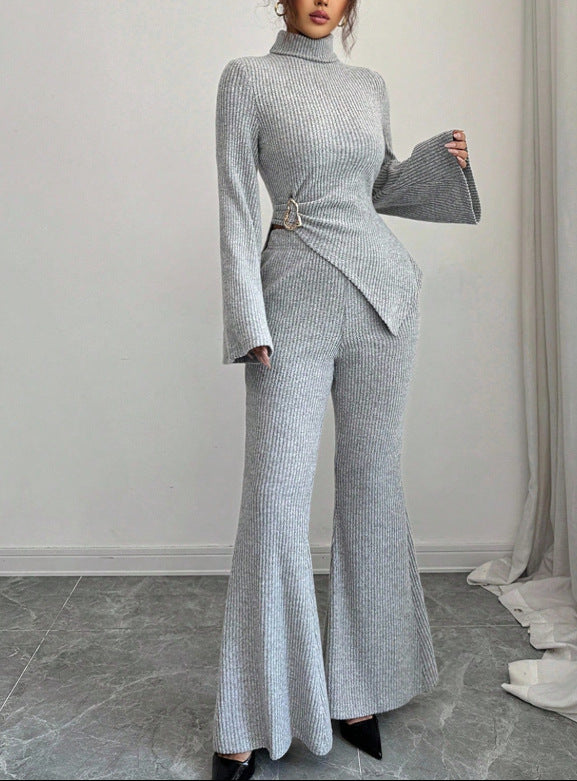 Completo Donna Elegante con Blusa a Costine e Pantaloni a Zampa – Beatrice