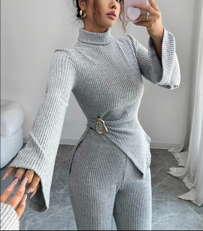 Completo Donna Elegante con Blusa a Costine e Pantaloni a Zampa – Beatrice