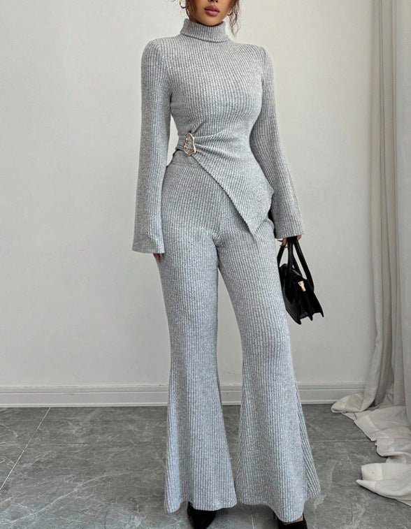 Completo Donna Elegante con Blusa a Costine e Pantaloni a Zampa – Beatrice