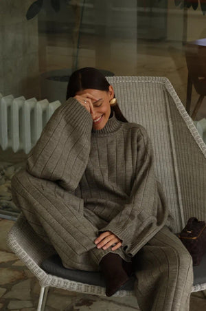 Completo Donna Invernale Elegante con Maglione e Pantaloni – Valentina