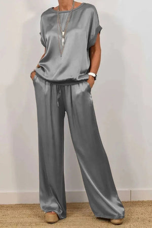 Completo Donna Elegante in Raso con Blusa e Pantalone – Valentina
