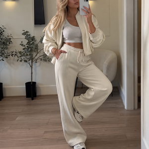 Completo Donna con Bomber Oversize e Pantaloni a Gamba Larga – Comfort Casual e Stile Minimal – Beatrice