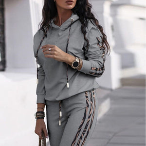 Completo Donna Pullover e Pantaloni con Dettagli Animalier – Stile Casual Chic – Serena