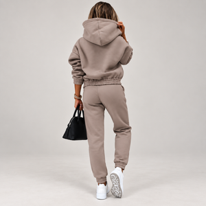 Completo Donna con Felpa con Cappuccio e Pantaloni Jogger – Comfort Casual e Stile Sportivo – Carlotta