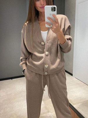 Completo Donna in Maglia con Cardigan e Pantaloni – Eleganza Morbida e Comfort Assoluto – Giulia
