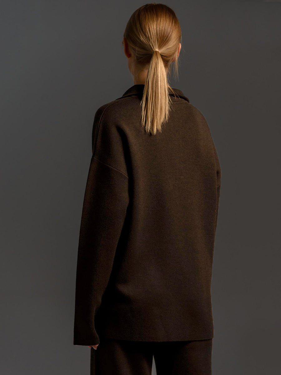 Completo Donna in Maglia con Colletto – Eleganza Minimal e Comfort Premium – Laura