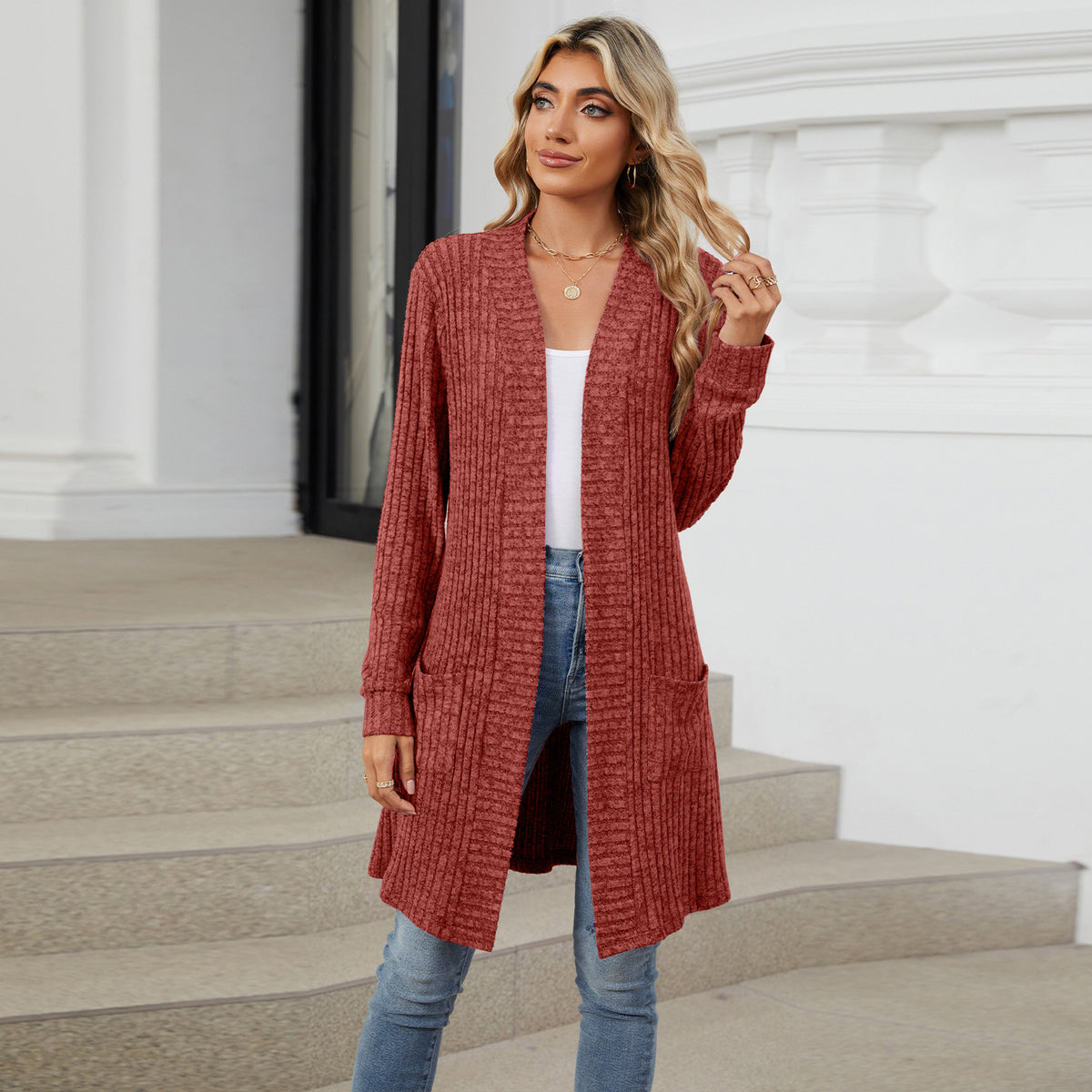 Cardigan Donna Lungo Elegante Chiara – Maglia a Coste Morbida con Tasche