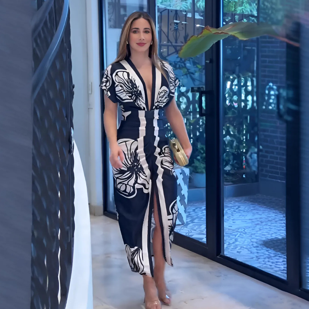 Vestito Midi con Stampa Floreale e Taglio Scolpito