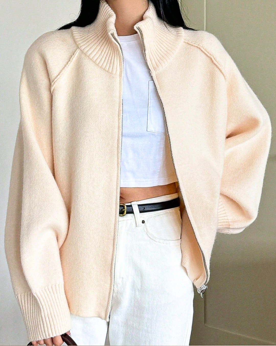 Giacca Donna Elegante Sofia – Modello Lungo con Cerniera e Collo Alto Morbido