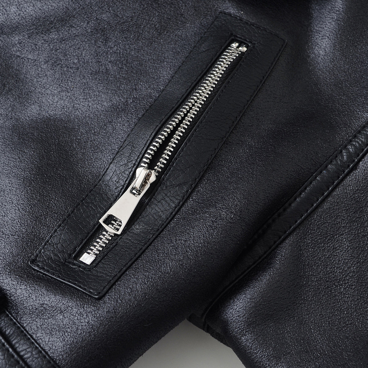 Giacca Invernale Donna in Pile Sherpa – Calore Deciso e Stile Iconico – Claudia