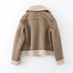 Giacca Invernale Donna in Pile Sherpa – Calore Morbido e Stile Raffinato – Caterina