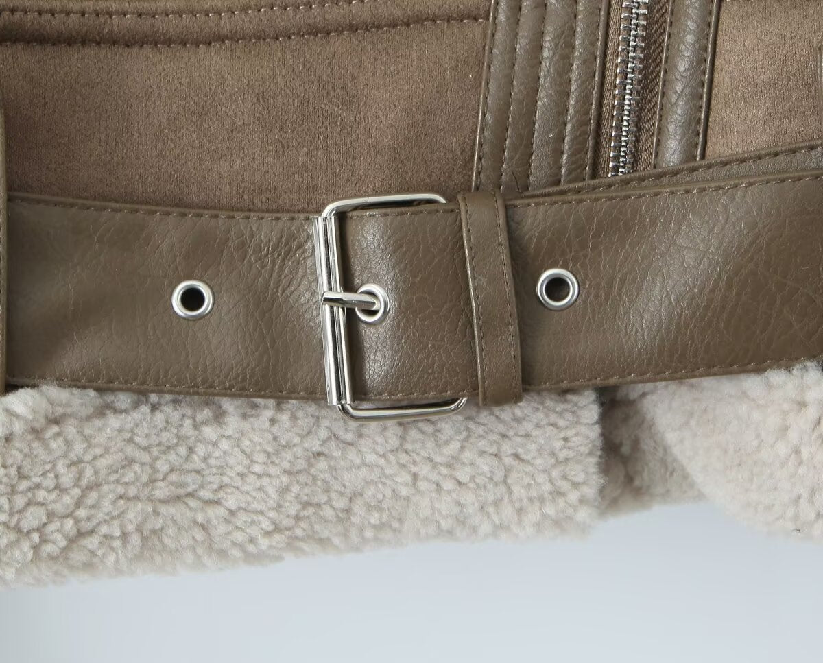 Giacca Invernale Donna in Pile Sherpa – Morbidezza Avvolgente ed Elegante – Giada