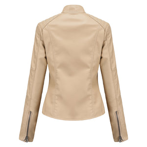 Giacca in Pelle da Donna – Eleganza Decisa e Fascino Intramontabile – Valentina