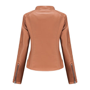 Giacca in Pelle da Donna – Eleganza Decisa e Fascino Intramontabile – Valentina