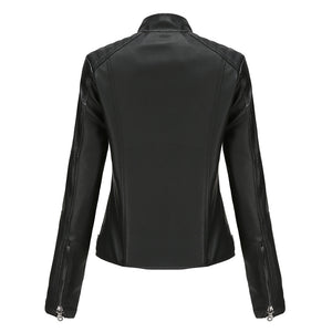 Giacca in Pelle da Donna – Eleganza Decisa e Fascino Intramontabile – Valentina