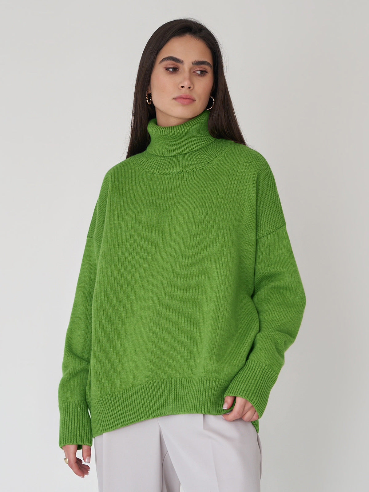 Maglione Donna Elegante Oversize a Collo Alto – Morbido, Caldo e Versatile – Martina