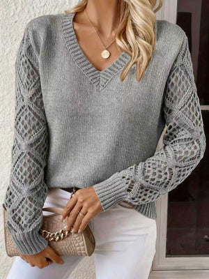 Maglione Donna Elegante con Scollo a V e Maniche in Pizzo Lavorato – Bianca