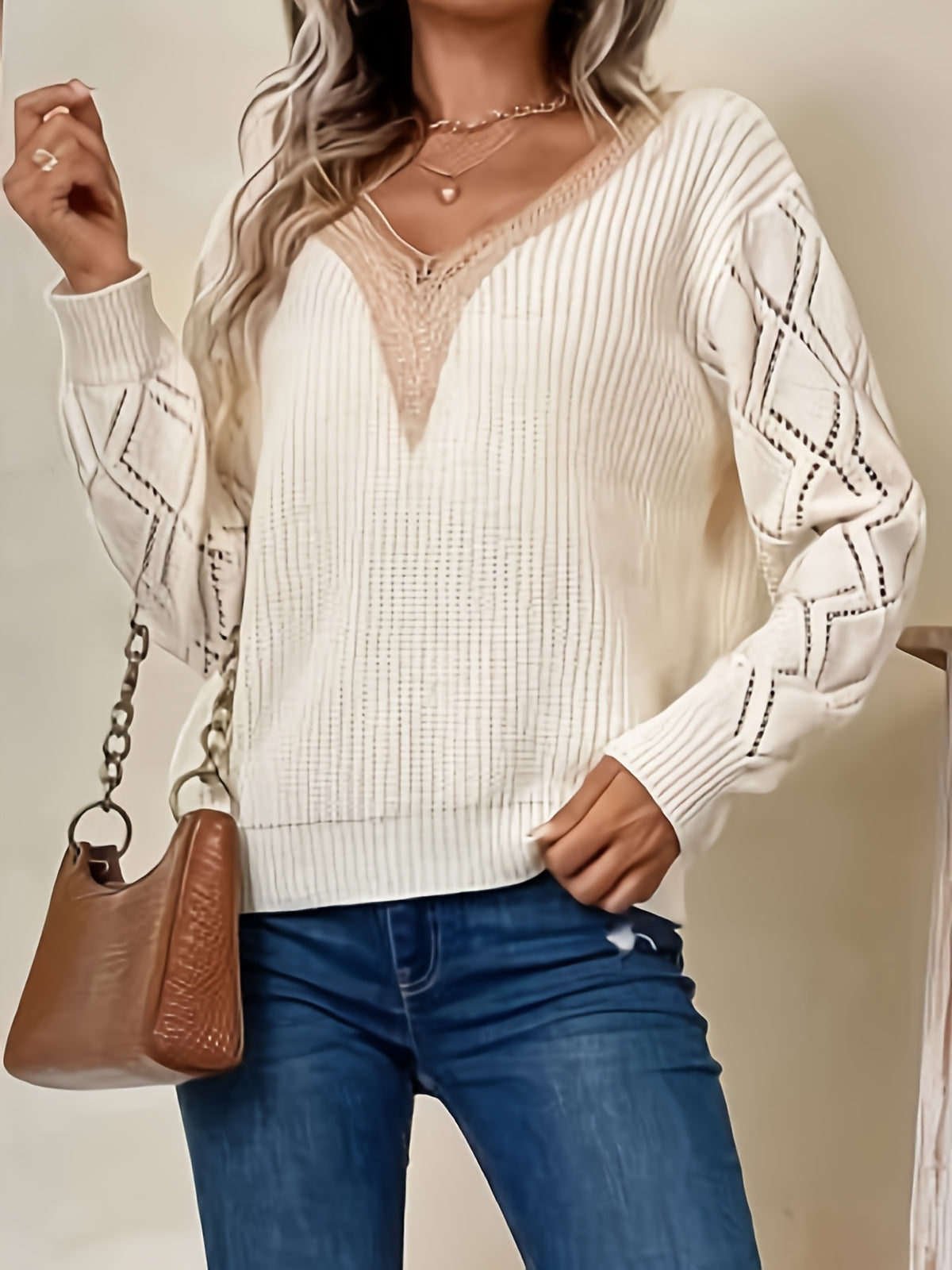 Maglione Donna Elegante con Scollo a V in Pizzo e Maniche Traforate – Elena