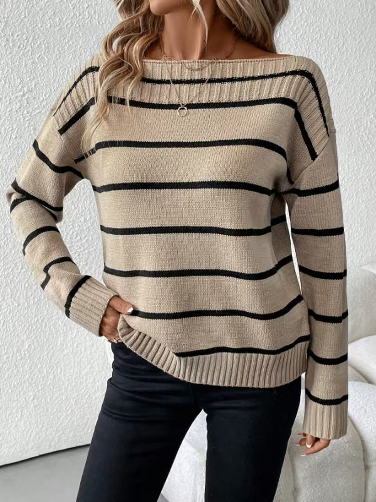 Maglione Donna a Righe – Eleganza Casual con Scollo a Barca Ludovica