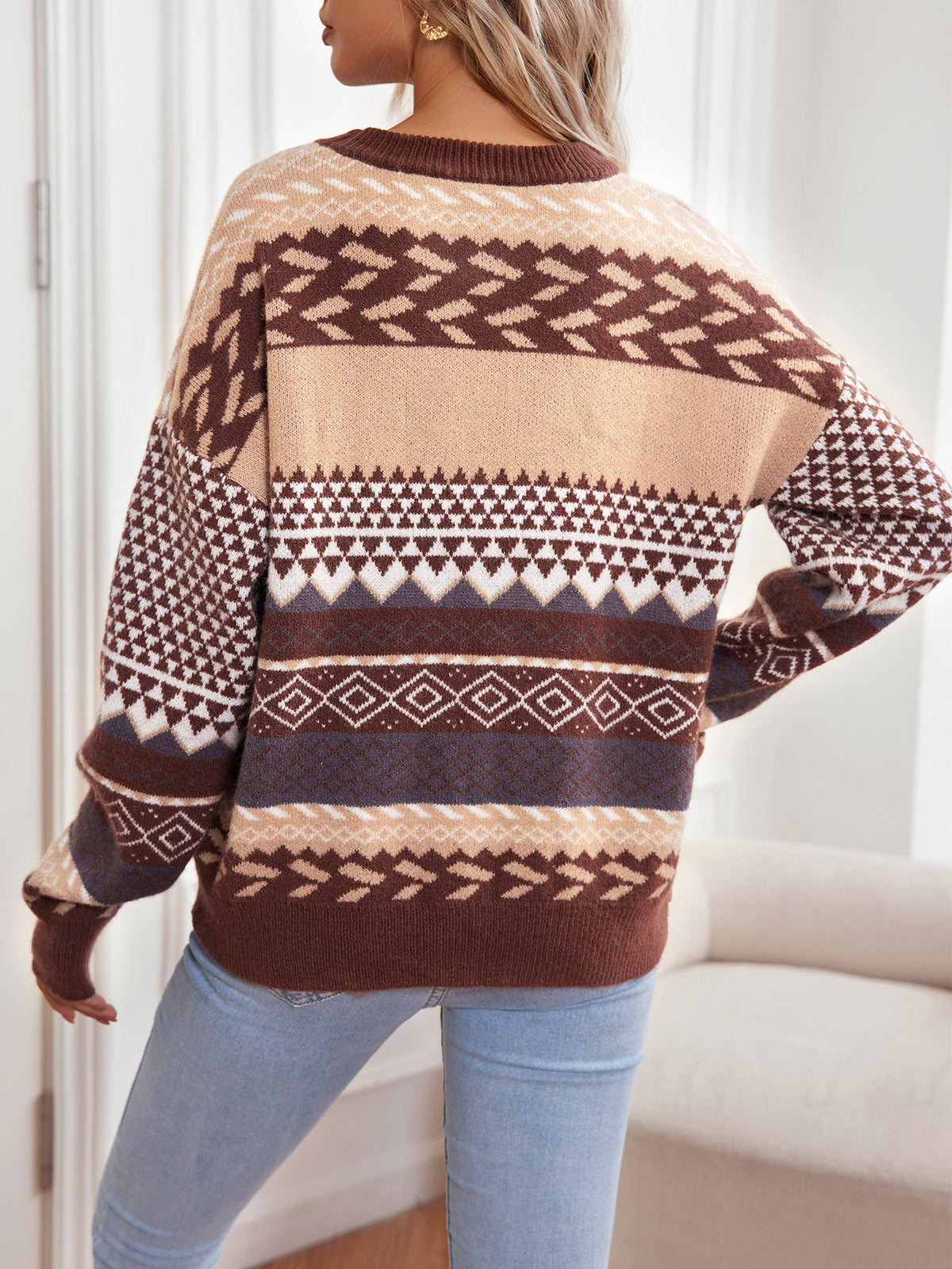 Maglione Natalizio Donna Oversize con Motivo Jacquard Geometrico – Stile delle Feste – Greta