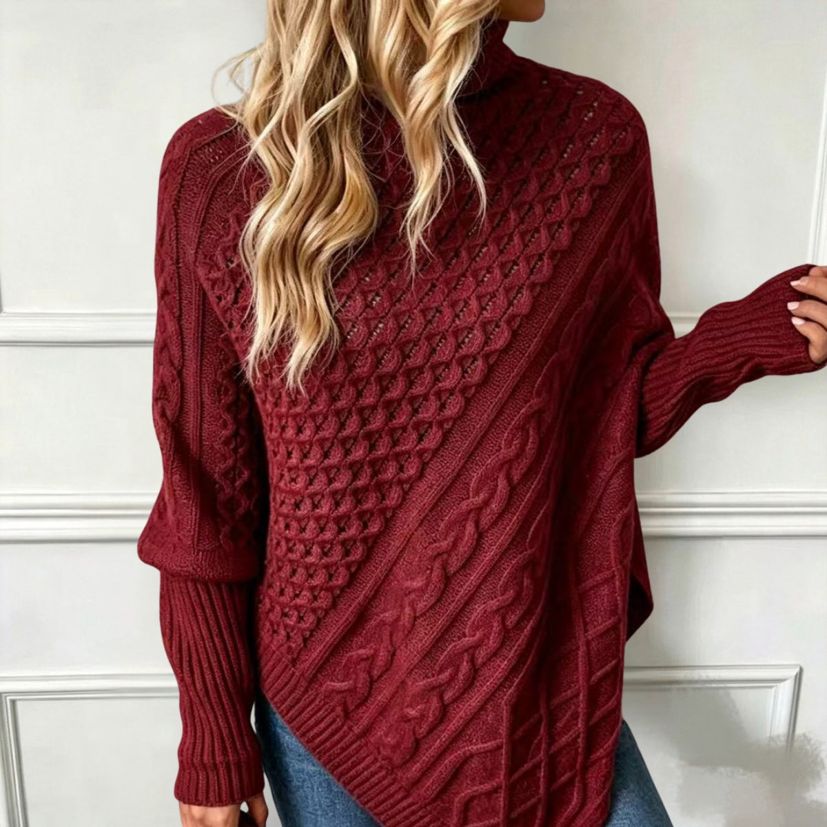 Maglione Poncho Donna a Collo Alto con Lavorazione a Trecce – Eleganza Avvolgente – Beatrice