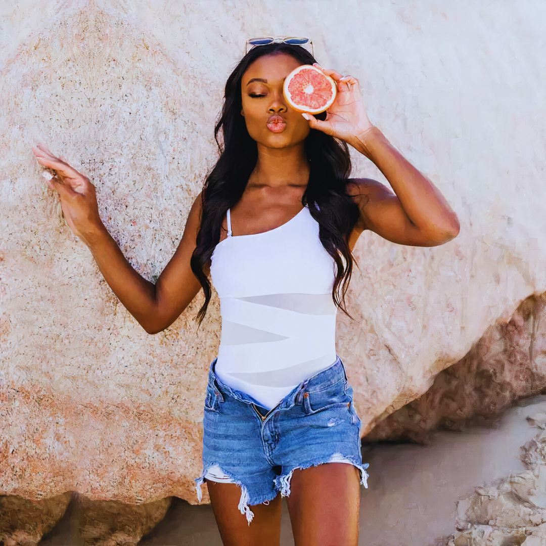 Costume Intero da Bagno con Dettagli Cut Out e Trasparenza