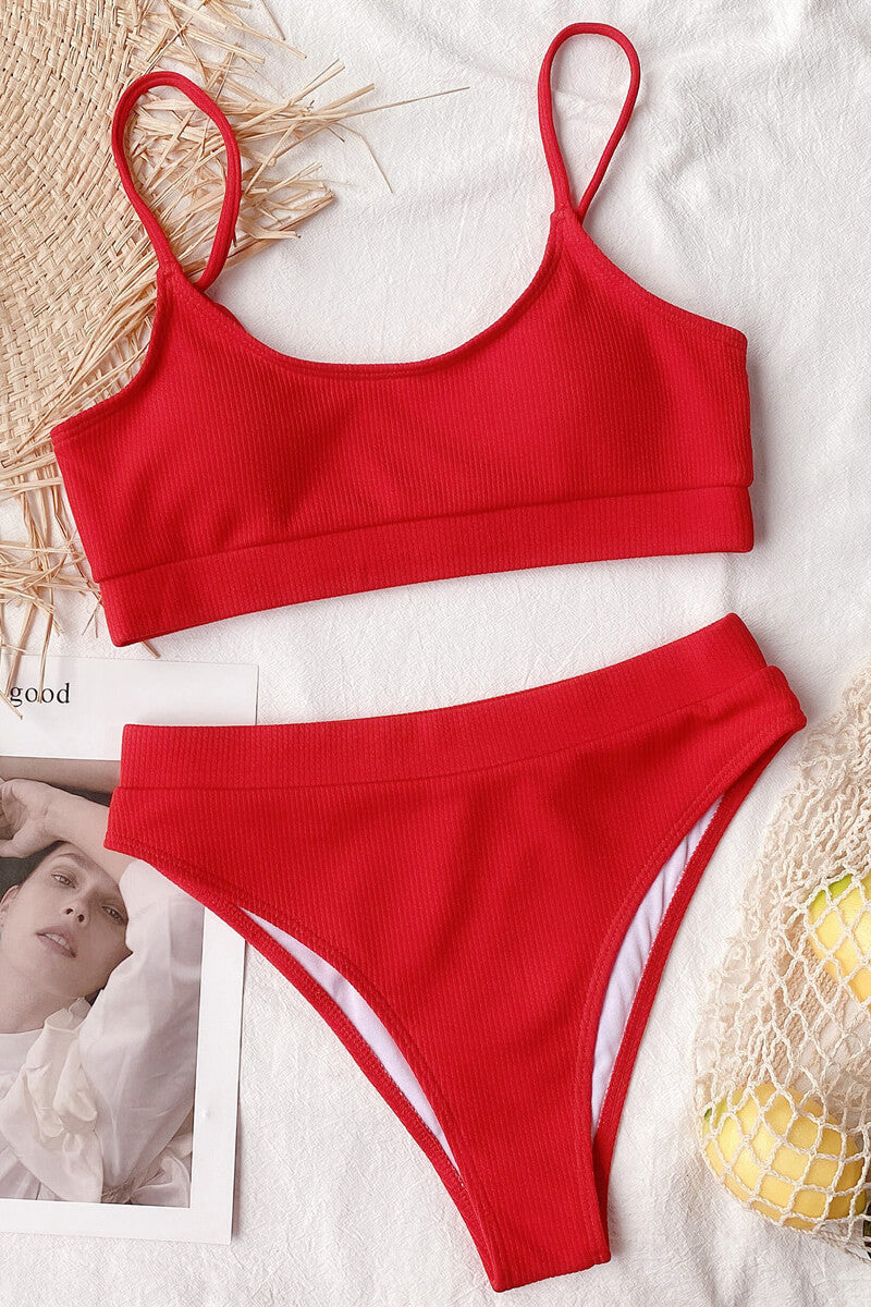 Bikini a Coste con Top a Fascia e Slip Vita Alta