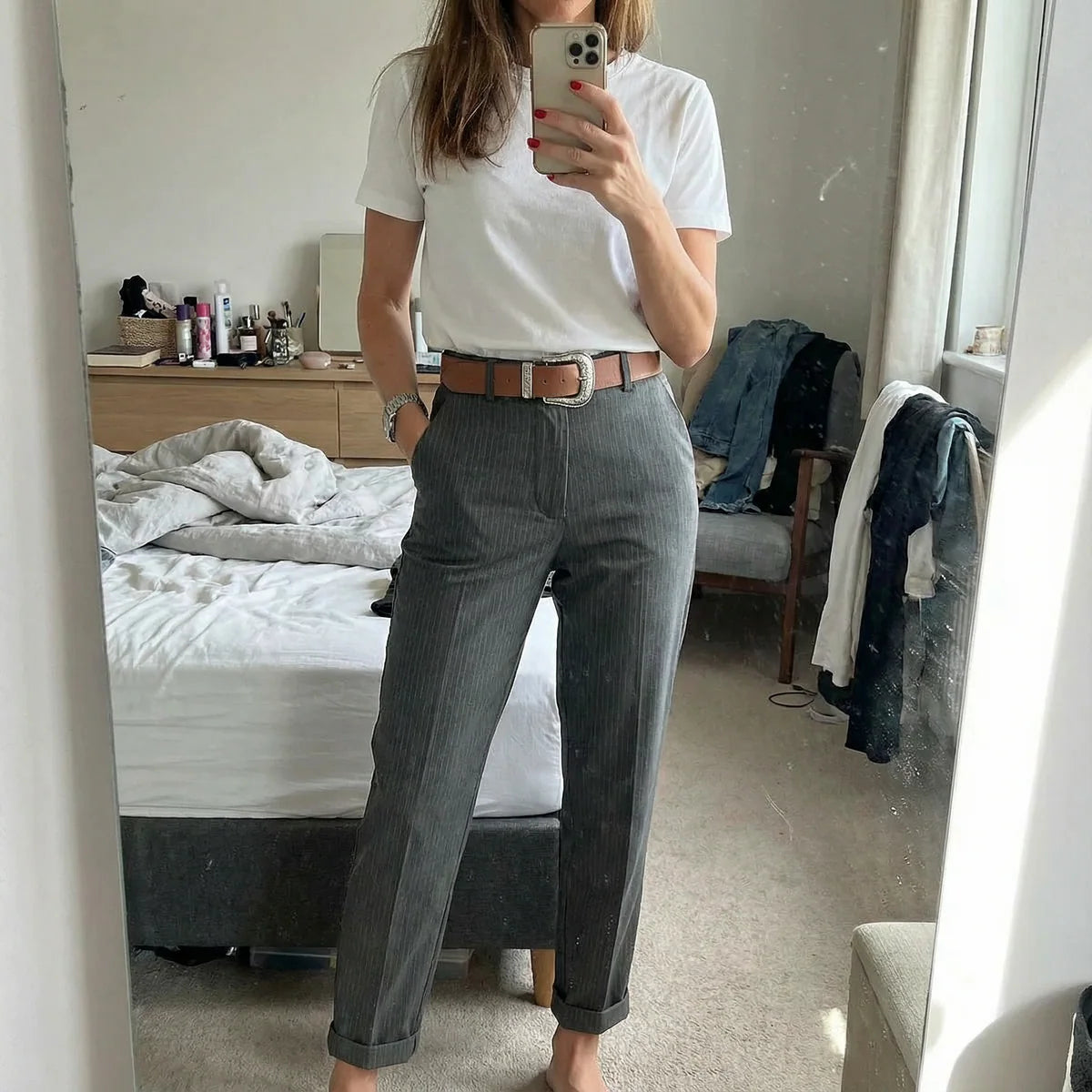 Pantaloni Donna Eleganti a Vita Alta - Linea Slanciante e Tessuto Raffinato - Martina