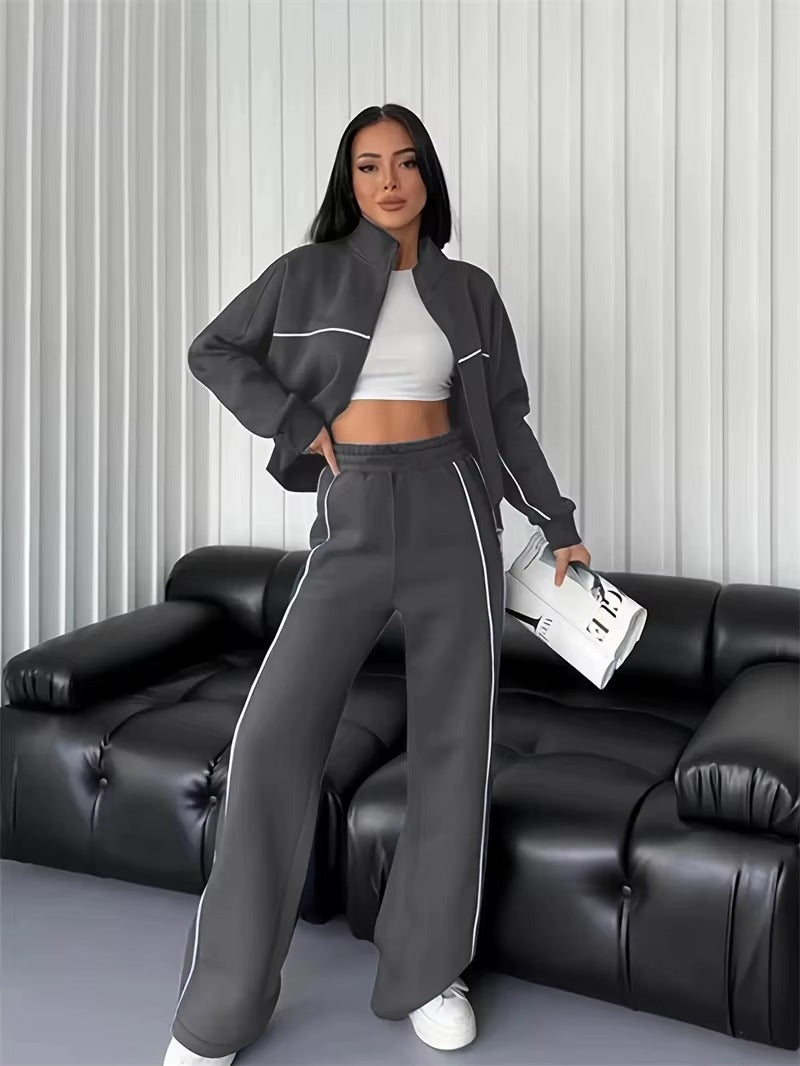 Completo Donna Sportivo con Felpa con Zip e Pantaloni a Gamba Larga – Comfort e Stile Athleisure – Chiara